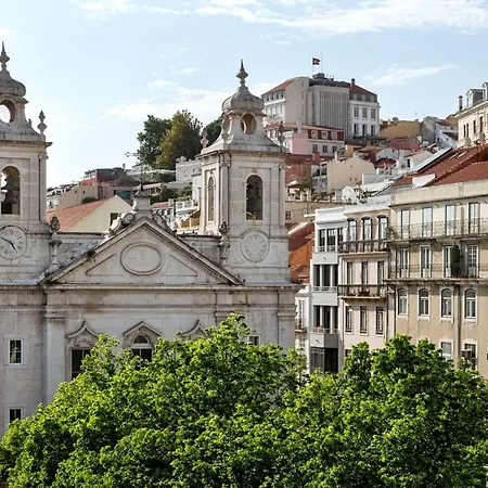 Guestready - Vibrant 3-bed W/ Balcony Apartman Lisboa